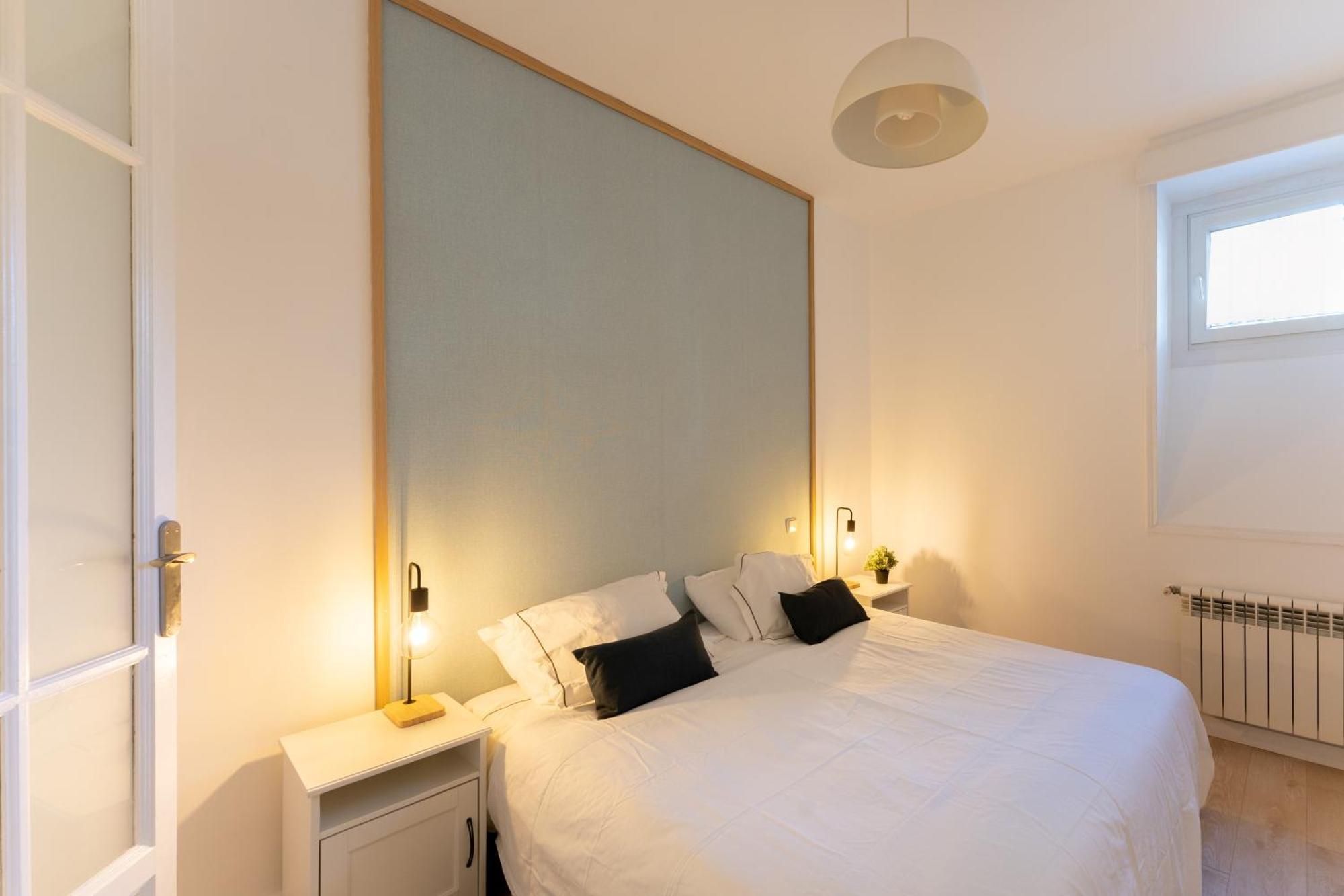 Luxe Apartment In Chamberi Chic Madrid Eksteriør billede