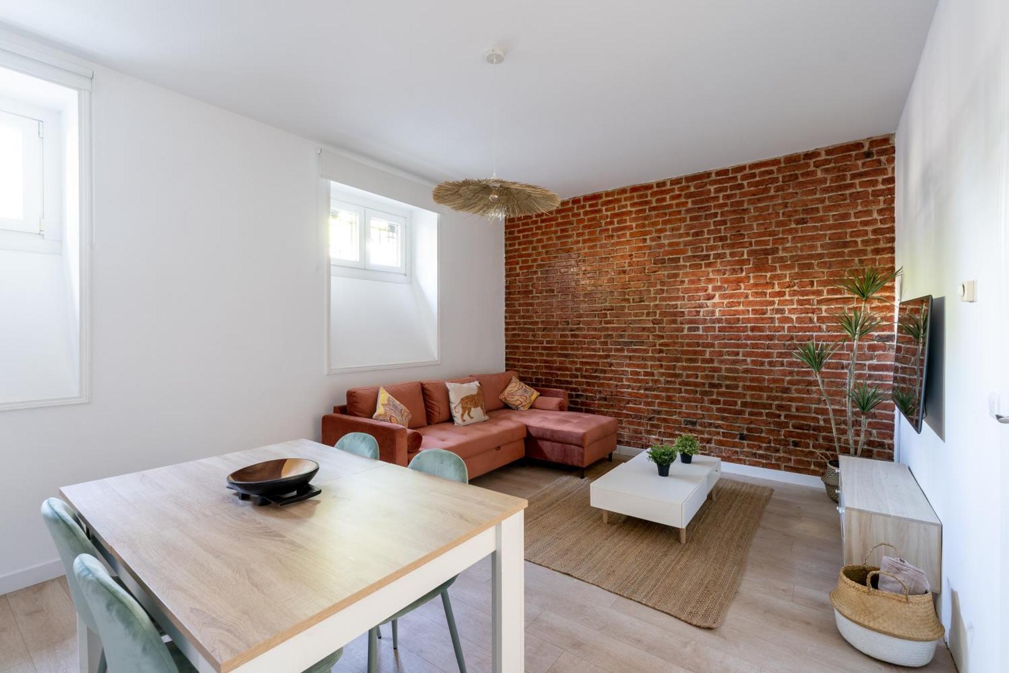 Luxe Apartment In Chamberi Chic Madrid Eksteriør billede