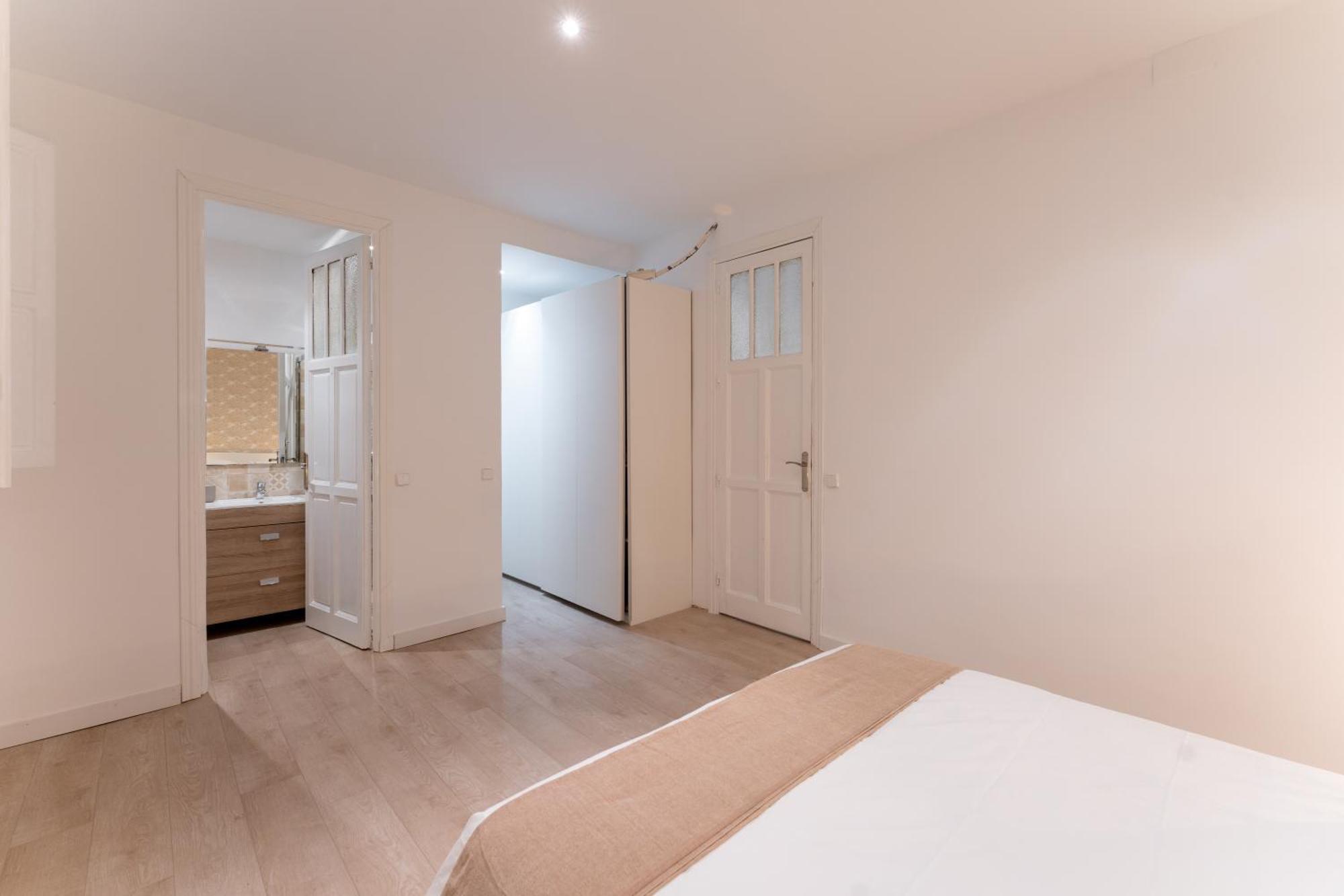 Luxe Apartment In Chamberi Chic Madrid Eksteriør billede