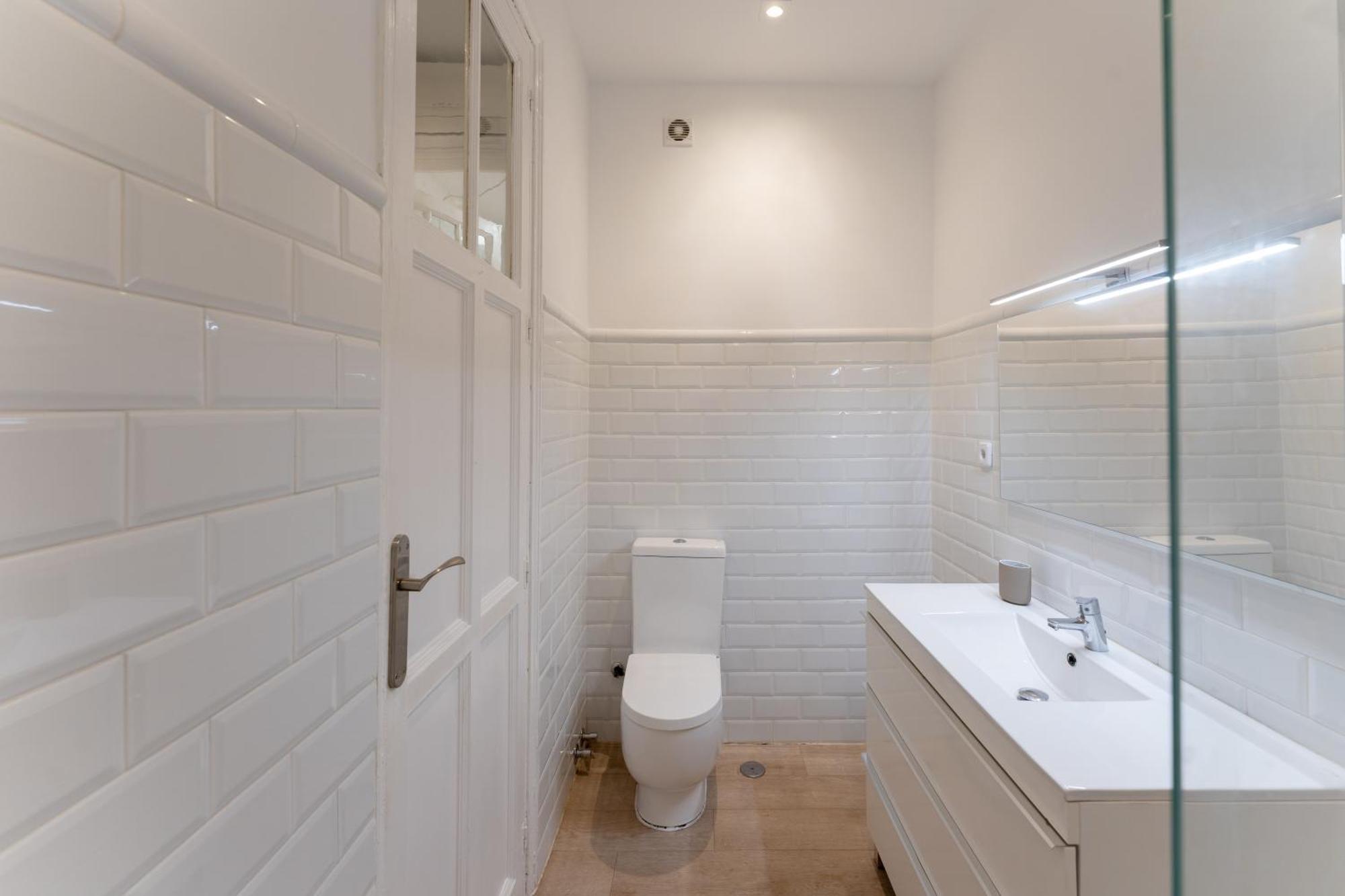 Luxe Apartment In Chamberi Chic Madrid Eksteriør billede